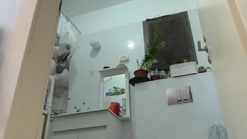 or online show from 01-30-25, 09:25