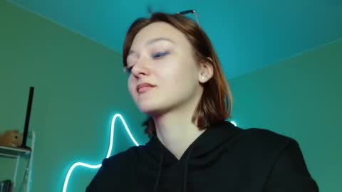Snapshot of orange___melani chatting on 10-21-25, 10:16 Melani online show from 10-21-25, 10:16