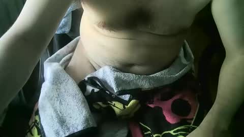 Snapshot of ore_cam chatting on 01-24-25, 08:43 Ore online show from 01-24-25, 08:43