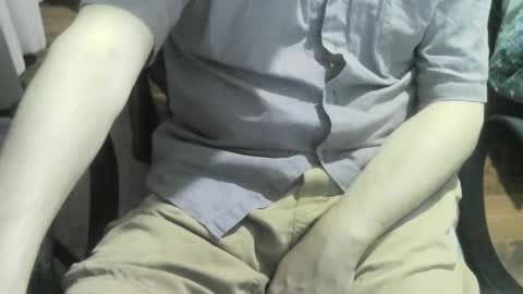 Snapshot of ore_cam chatting on 02-05-25, 12:31 Ore online show from 02-05-25, 12:31