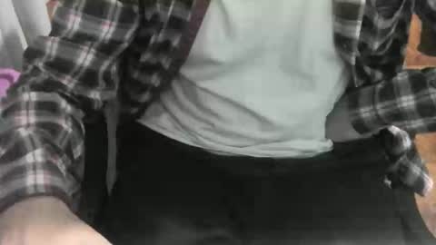 Snapshot of ore_cam chatting on 02-06-25, 04:42 Ore online show from 02-06-25, 04:42