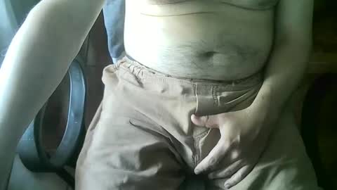 Snapshot of ore_cam chatting on 02-26-25, 06:32 Ore online show from 02-26-25, 06:32