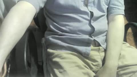 Snapshot of ore_cam chatting on 03-01-25, 06:03 Ore online show from 03-01-25, 06:03