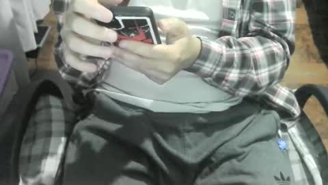 Snapshot of ore_cam chatting on 03-12-25, 05:57 Ore online show from 03-12-25, 05:57