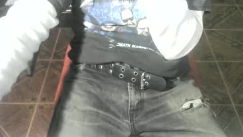 Snapshot of ore_cam chatting on 09-13-25, 02:11 Ore online show from 09-13-25, 02:11