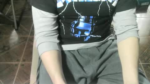 Snapshot of ore_cam chatting on 09-15-25, 02:06 Ore online show from 09-15-25, 02:06