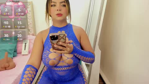 Oriana online show from 01-29-25, 04:47