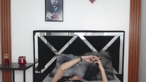 Snapshot of orianna_bodmod chatting on 10-24-25, 09:22 ORIANNA online show from 10-24-25, 09:22