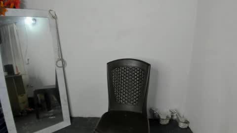 Oriana Moreti online show from 10-25-25, 03:36