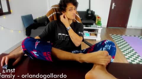 Fansly and Instagram -  online show from 01-13-25, 07:54