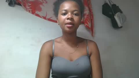 ornellahhh online show from 11-16-25, 01:55