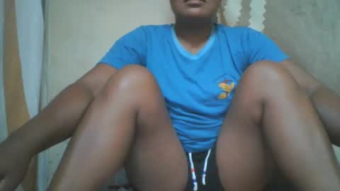 Snapshot of ornettee chatting on 11-11-25, 02:55 ornettee online show from 11-11-25, 02:55