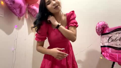 Angel online show from 09-26-25, 01:04