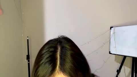 Angel online show from 12-18-25, 12:22