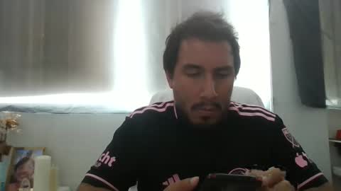 Snapshot of oscaryn_martell chatting on 11-09-25, 07:01 oscaryn_martell online show from 11-09-25, 07:01