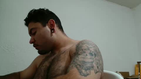 Snapshot of osiris_lust chatting on 09-13-25, 11:37 Osiris Lunar online show from 09-13-25, 11:37