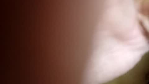 Snapshot of osito2709 chatting on 10-19-25, 11:33 osito2709 online show from 10-19-25, 11:33