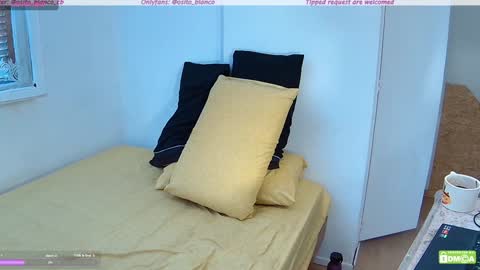 Osito Blanco online show from 01-20-25, 05:48