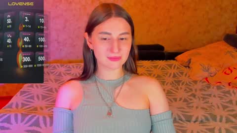 Snapshot of oskar_fucker chatting on 02-02-25, 12:57 Leliana online show from 02-02-25, 12:57