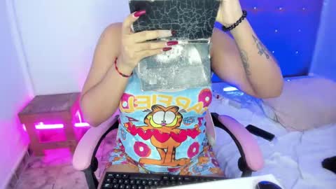 Maria   online show from 02-11-25, 11:10