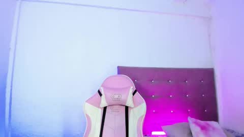 Maria   online show from 09-10-25, 12:54