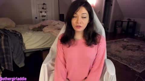 Addie online show from 09-10-25, 04:12