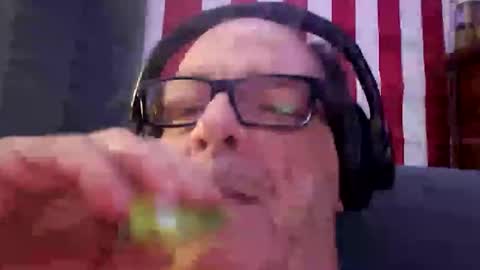 Snapshot of ou8124824 chatting on 09-27-25, 07:57 ou8124824 online show from 09-27-25, 07:57