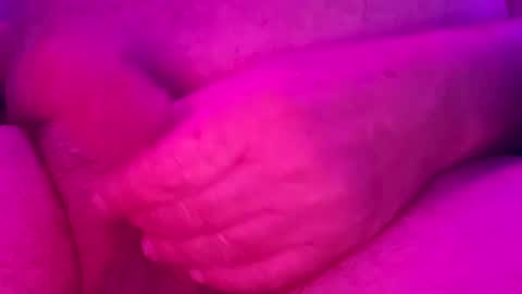 Snapshot of ou8124824 chatting on 10-20-25, 11:32 ou8124824 online show from 10-20-25, 11:32