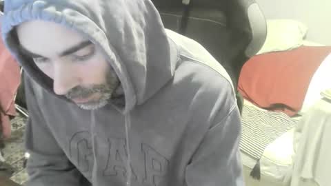 ouinnybis195625 online show from 10-11-25, 04:01