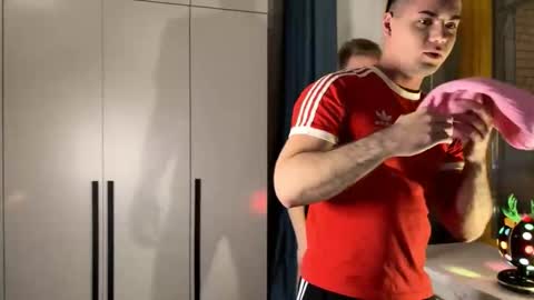 Snapshot of oukorok chatting on 01-08-26, 03:58 Oukorok online show from 01-08-26, 03:58