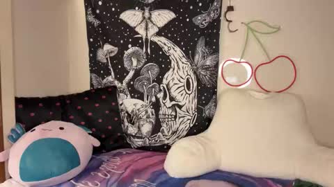 Caleb and Tiffany online show from 12-03-25, 04:53