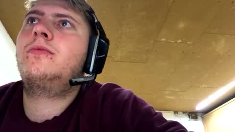 outflayd online show from 11-11-25, 10:26