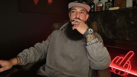 Snapshot of outofyourleague111 chatting on 12-16-25, 04:50 Lex online show from 12-16-25, 04:50