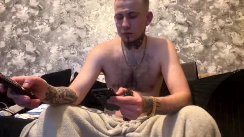 Owen kayz online show from 11-30-25, 12:14