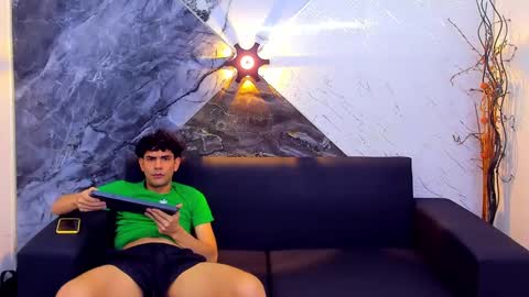 Snapshot of owen_mccarthy chatting on 01-25-25, 03:51 owen_mccarthy online show from 01-25-25, 03:51