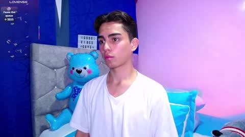 Owen  Independent model  online show from 03-07-25, 06:57