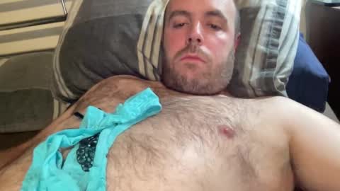 Snapshot of owenfn2 chatting on 09-22-25, 09:17 Owen2022 online show from 09-22-25, 09:17