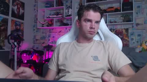 Mike online show from 09-11-25, 10:04