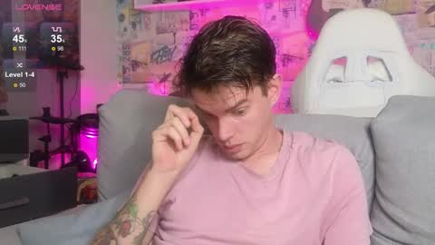 Mike online show from 11-24-25, 01:11