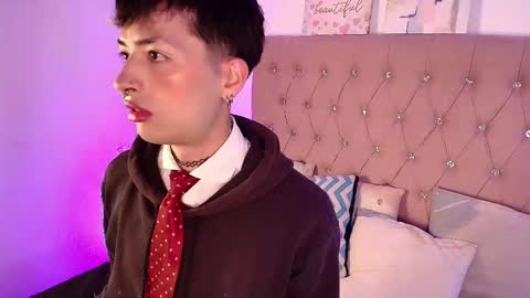 Dany Ozorio online show from 12-17-25, 04:40