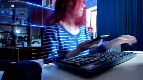 Ella online show from 02-03-25, 07:29