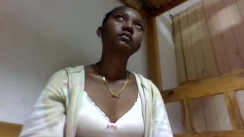 Snapshot of paatriy chatting on 02-16-26, 05:25 paatriy online show from 02-16-26, 05:25