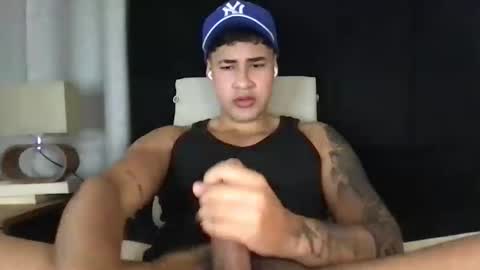 Javi    online show from 01-28-25, 07:53