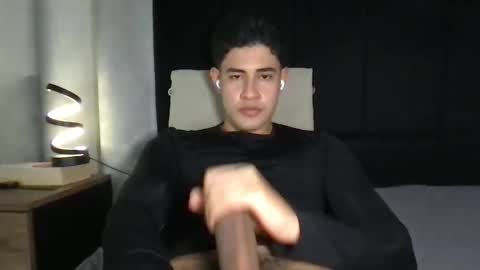 Javi    online show from 09-09-25, 10:53