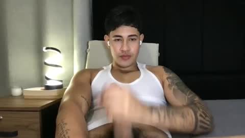 Javi    online show from 09-23-25, 04:15