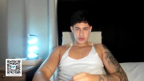 Javi    online show from 10-22-25, 05:52