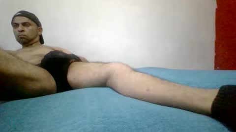 Snapshot of packo7777 chatting on 10-14-25, 12:00 packo7777 online show from 10-14-25, 12:00