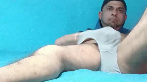 Snapshot of packo7777 chatting on 11-12-25, 06:14 packo7777 online show from 11-12-25, 06:14