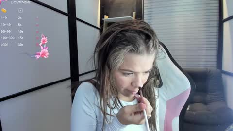 Paige online show from 01-18-25, 02:58