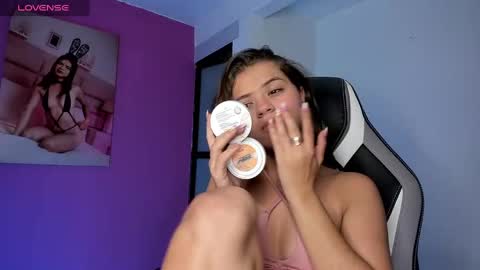 Paige online show from 09-20-25, 05:08